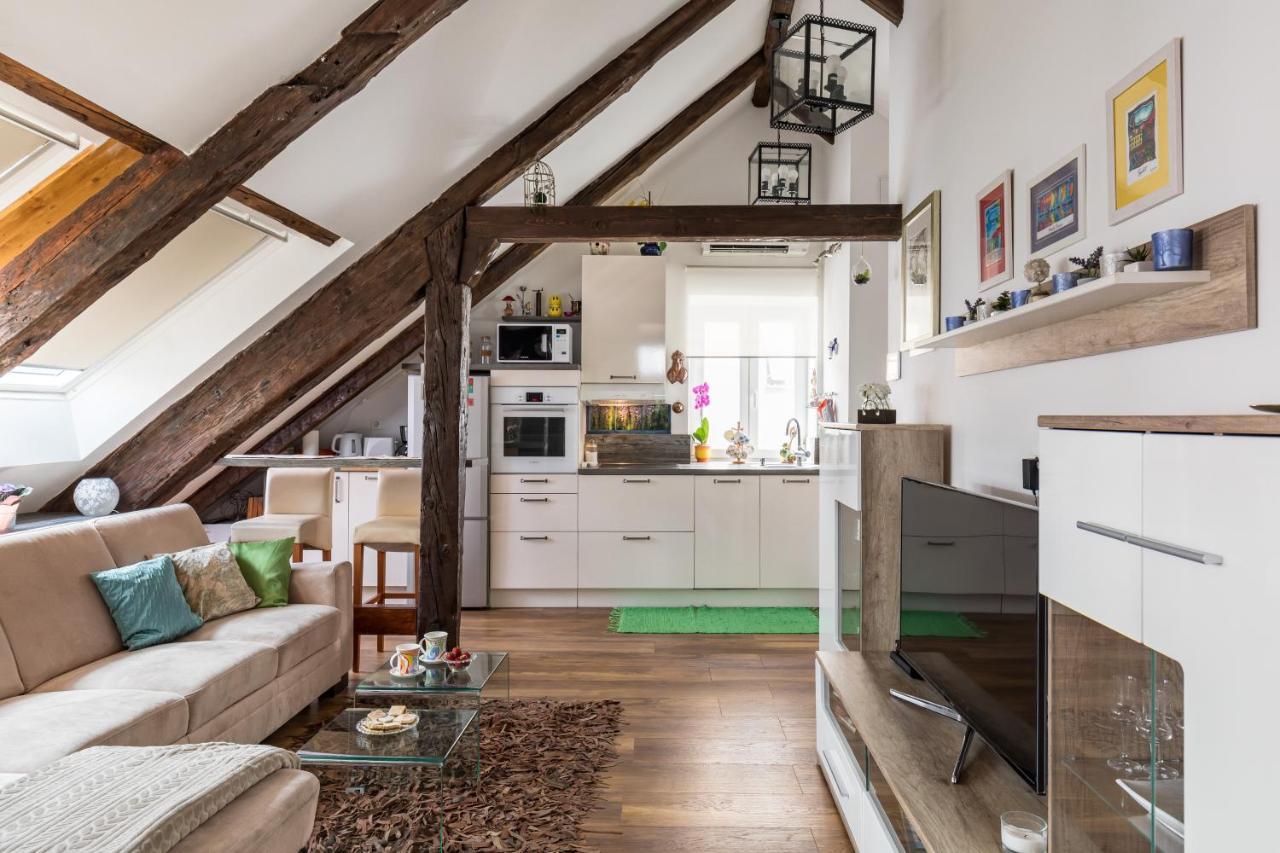 Petrova Attic Apartment Split Exterior photo