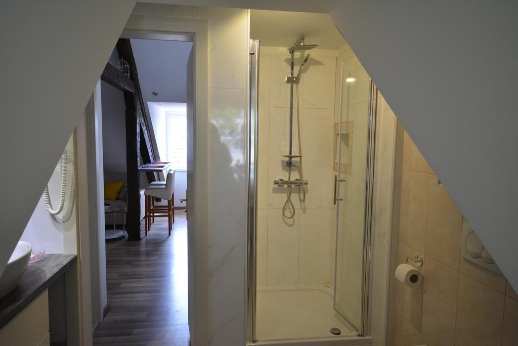 Petrova Attic Apartment Split Room photo